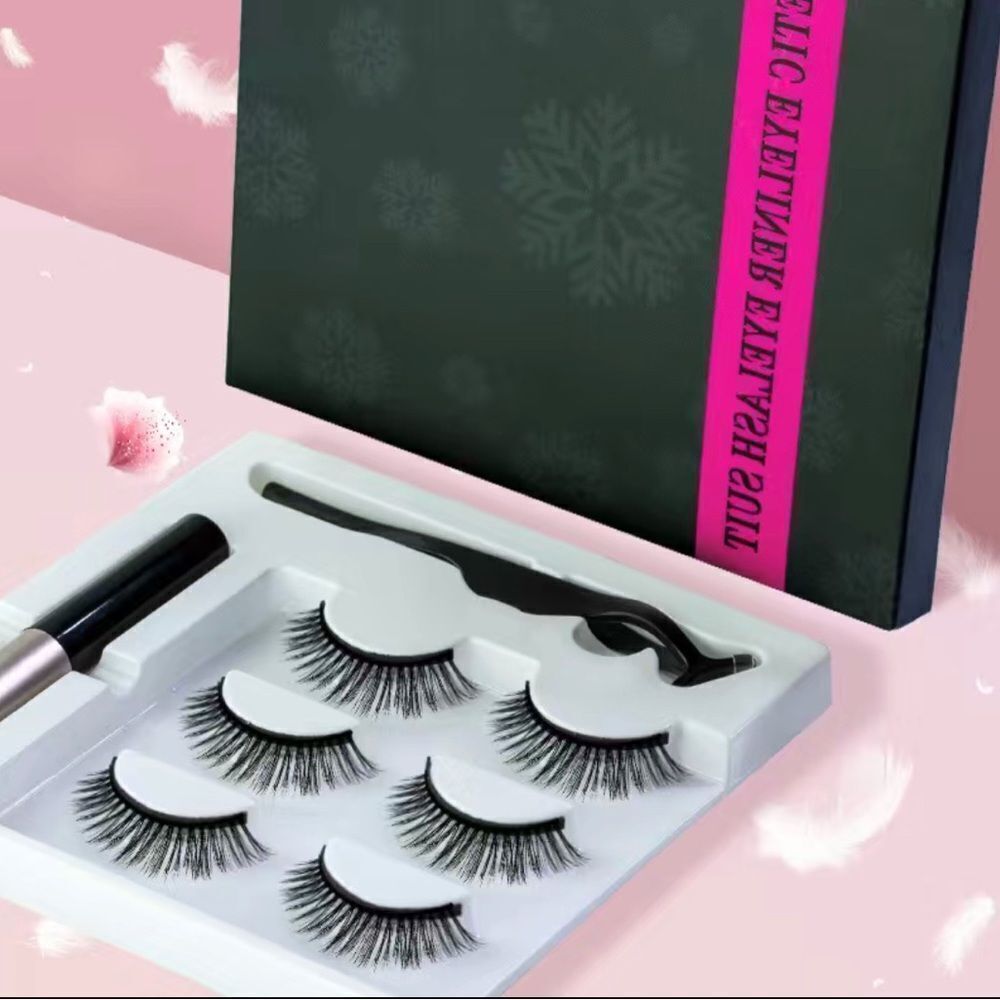 Magnetic Eyelashes  - Picture 3 of 7